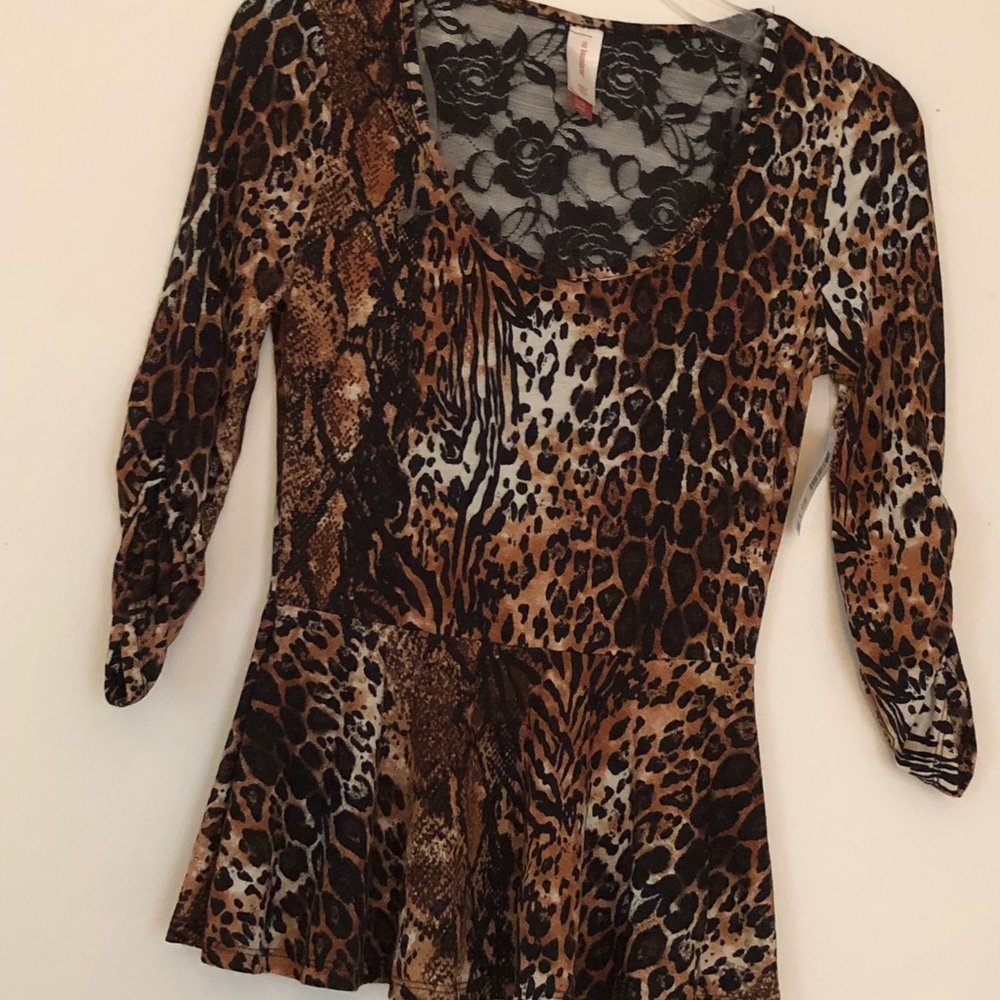 Leopard Top